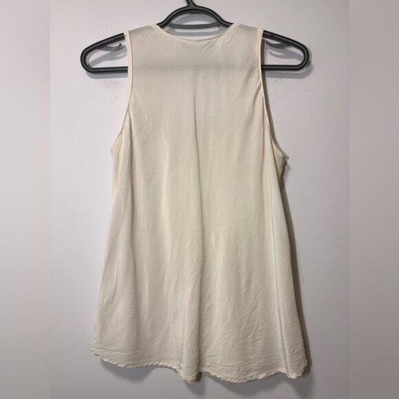 Judith & Charles Silk Elegant Cream Sleeveless Tank Top size 6 - Picture 2 of 6